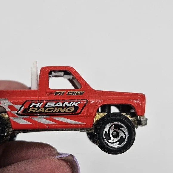 Vintage 1977 Hot Wheels Mattel Red Truck Pit Crew - Hi Bank Racing Thailand - Picture 6 of 9
